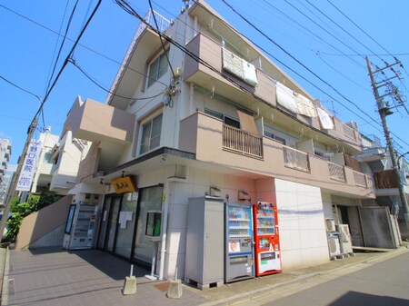 メゾンド秋山外観写真