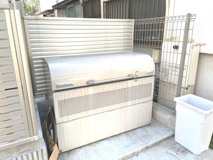 物件外観写真4　(建物設備)