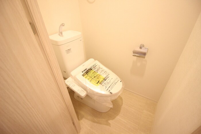 物件内観写真9　(トイレ)