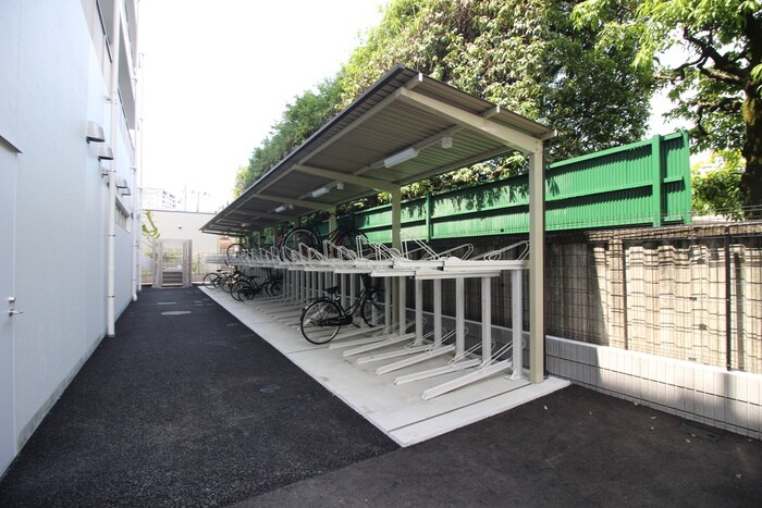 物件外観写真6　(駐輪場)