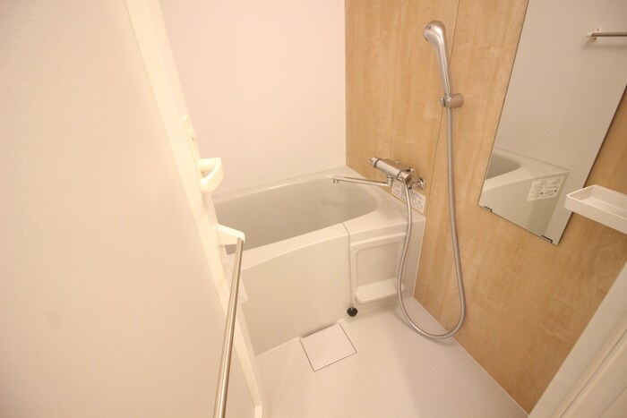 物件内観写真11　(バス／シャワールーム等)