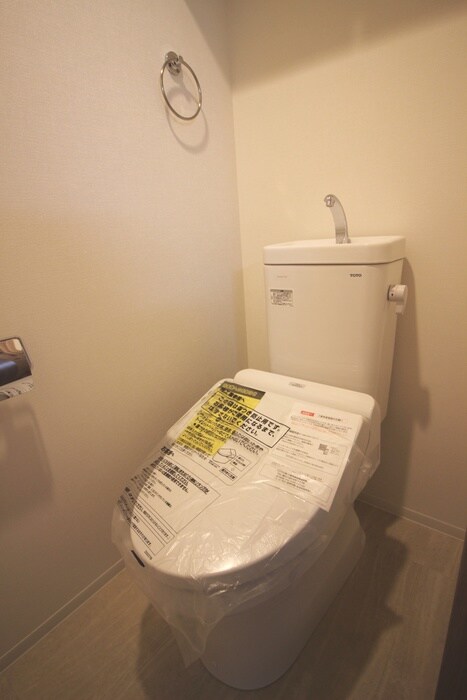 物件内観写真13　(トイレ)