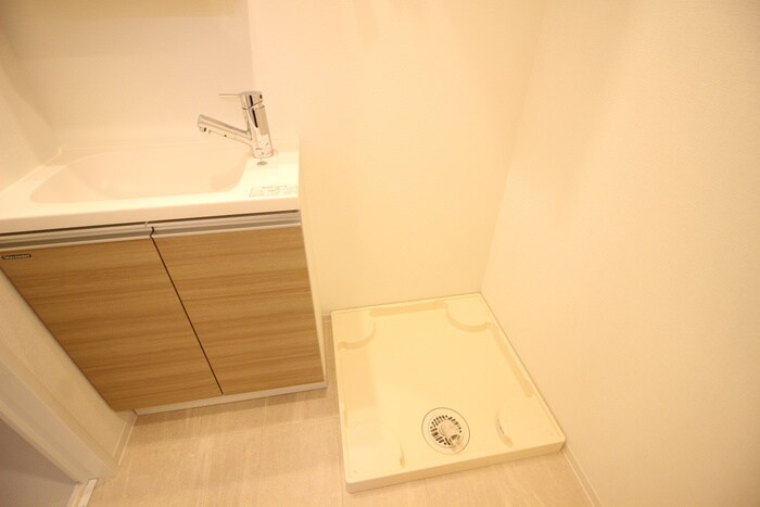 物件内観写真13　(室内からの展望)