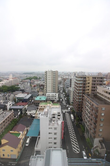 物件内観写真16　(室内からの展望)