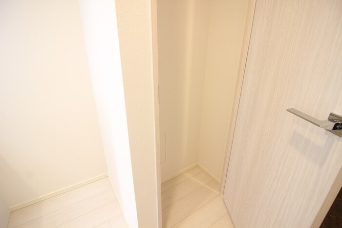 物件内観写真21　(収納)