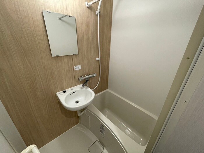 物件内観写真13　(バス／シャワールーム等)