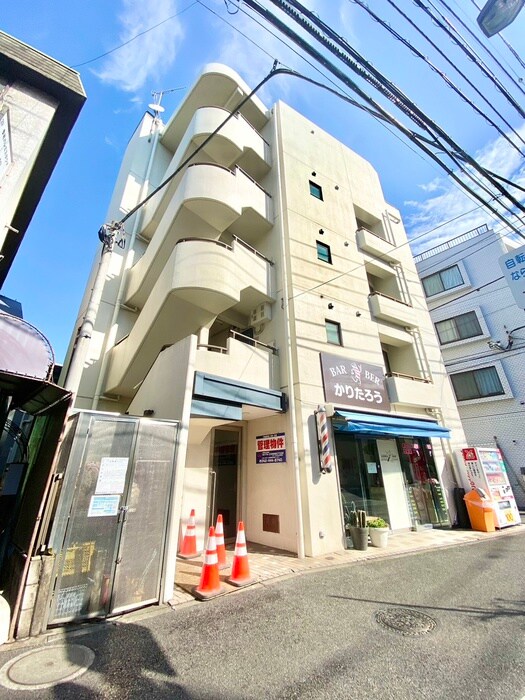 物件外観写真4　(エントランス部分)