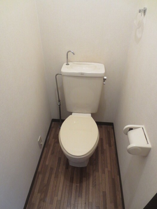 物件内観写真16　(トイレ)