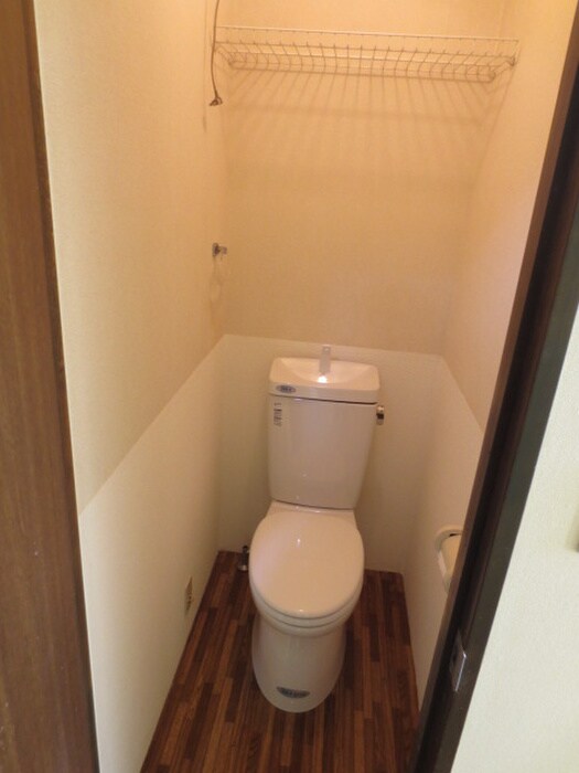 物件内観写真16　(トイレ)