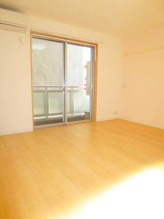 物件内観写真15　(居室)