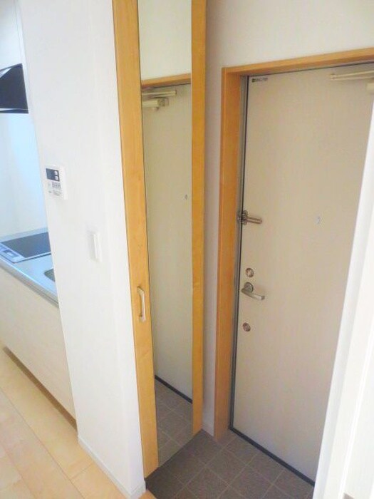 物件内観写真16　(靴箱)