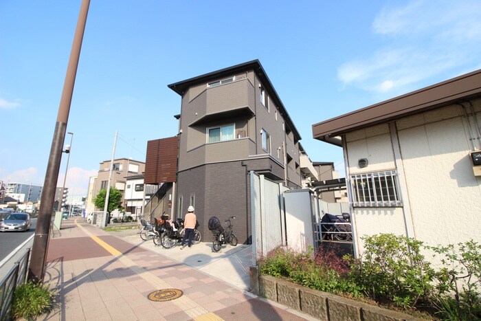 物件外観写真5　(外観写真)