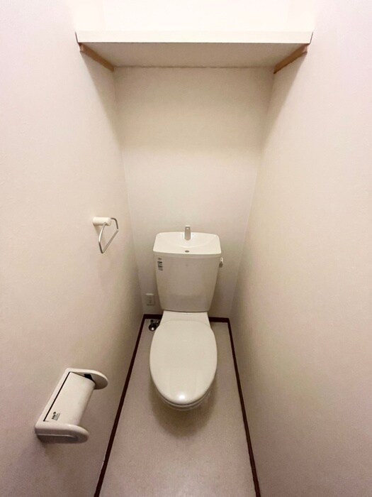 物件内観写真16　(トイレ)