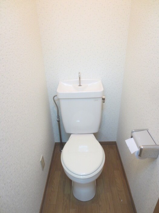 物件内観写真12　(トイレ)