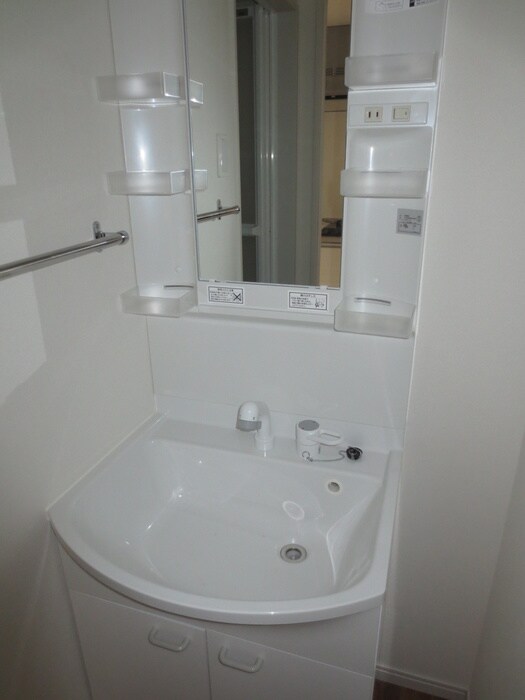 物件内観写真15　(洗面)
