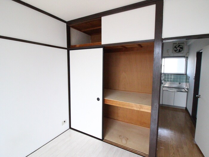 物件内観写真14　(収納)