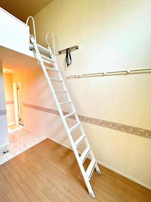 物件内観写真9　(ロフト)