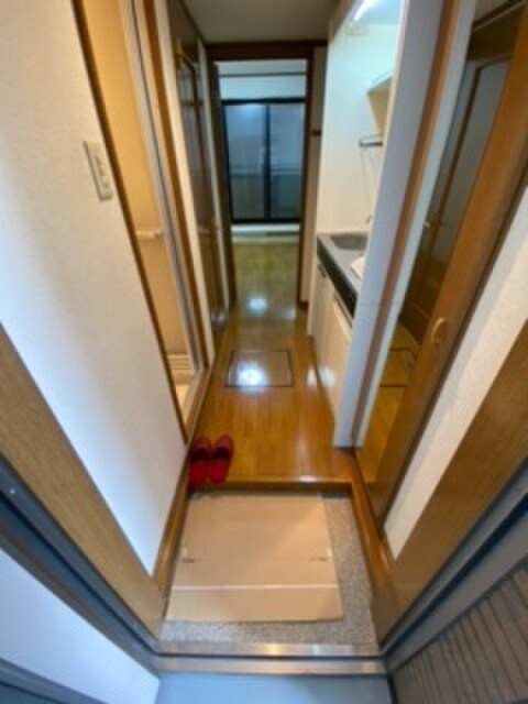 物件内観写真19　(玄関)