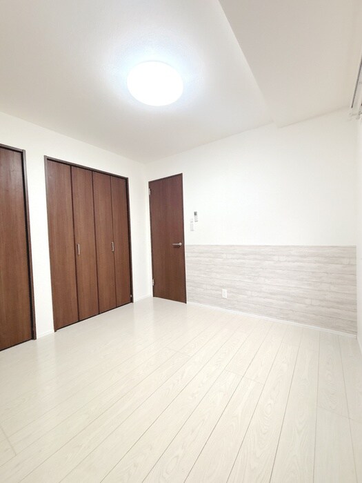 物件内観写真21　(居室)