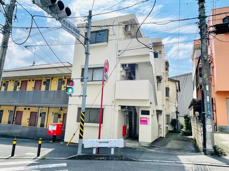 ジャイアンツハイツ外観写真