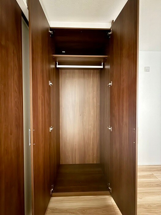 物件内観写真13　(収納)