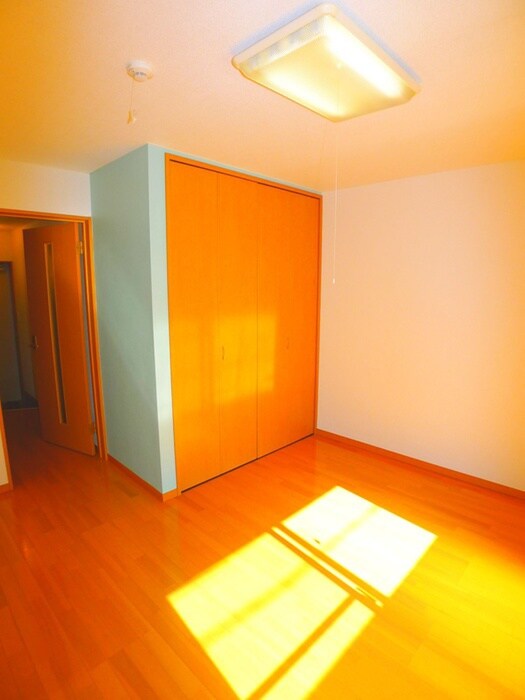 物件内観写真6　(居室)