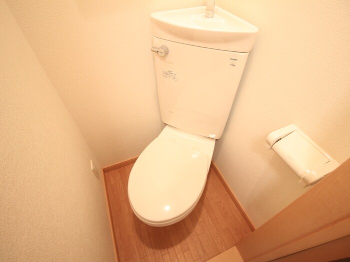 物件内観写真16　(トイレ)