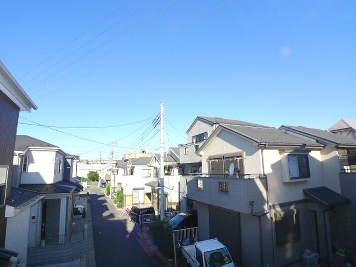 物件内観写真16　(室内からの展望)