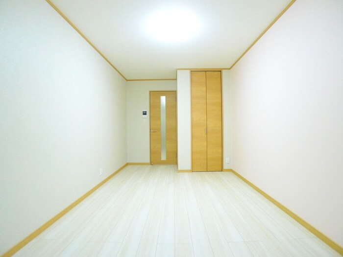 物件内観写真8　(内観写真)