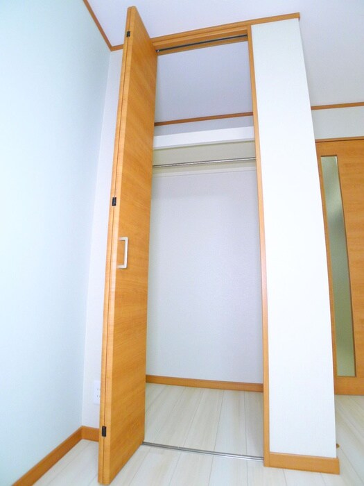 物件内観写真11　(収納)