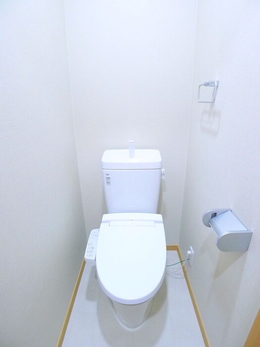 物件内観写真16　(トイレ)