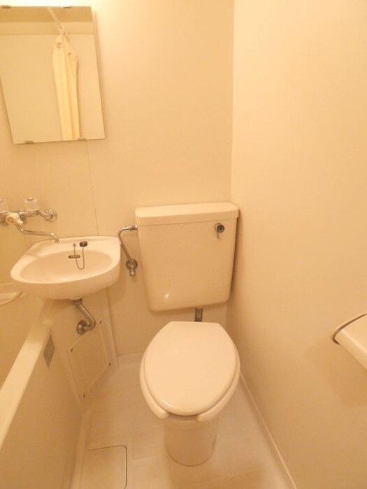 物件内観写真14　(トイレ)