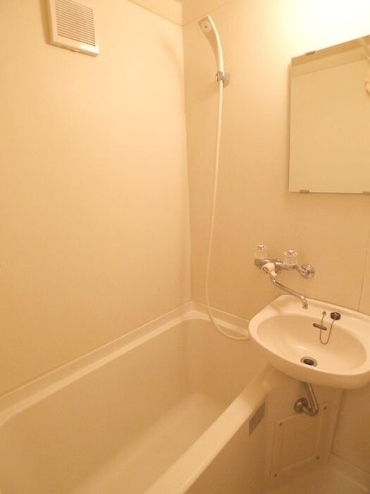 物件内観写真15　(洗面)