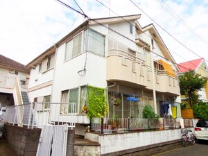 清水コ－ポＣ外観写真