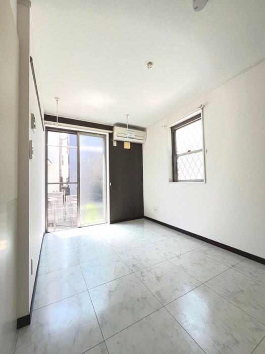 物件内観写真16　(居室)