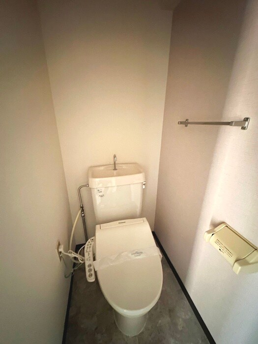 物件内観写真11　(トイレ)