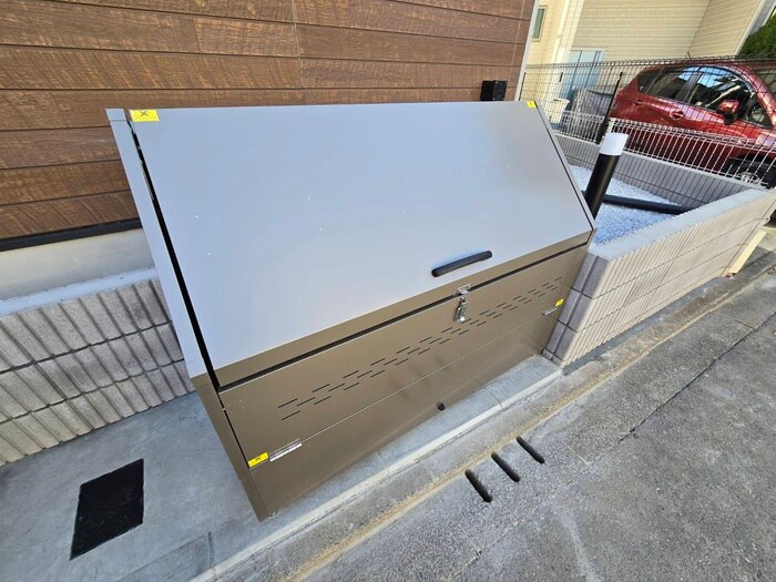 物件外観写真2　(建物設備)