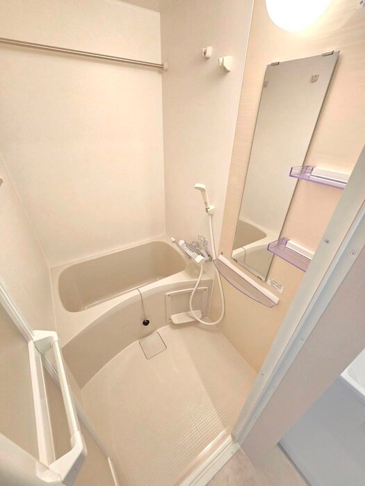 物件内観写真10　(バス／シャワールーム等)