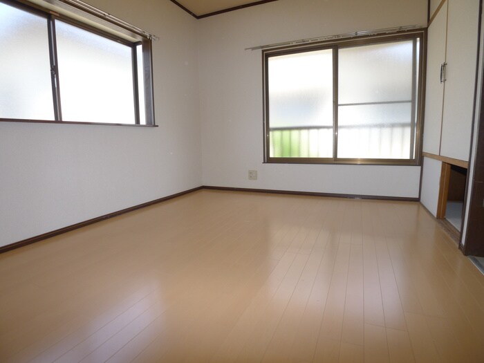 物件内観写真11　(居室)