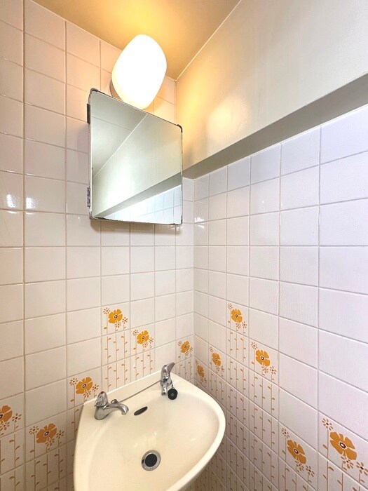 物件内観写真11　(洗面)