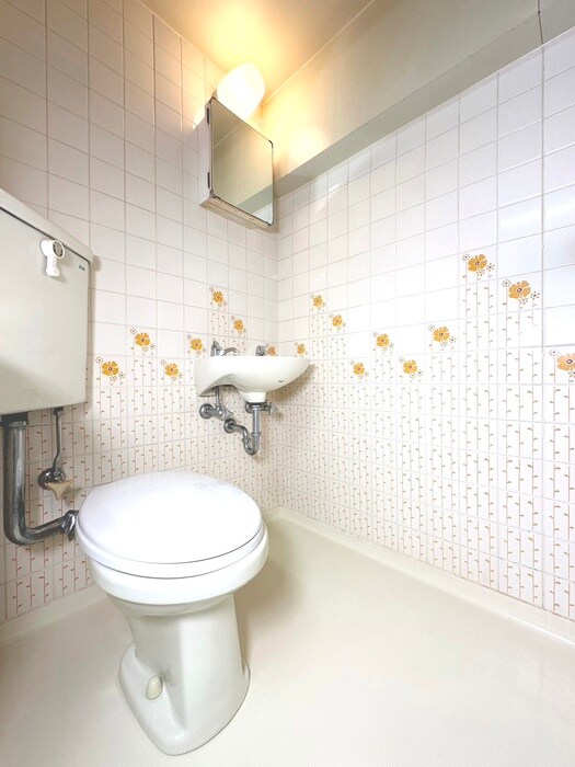 物件内観写真12　(トイレ)