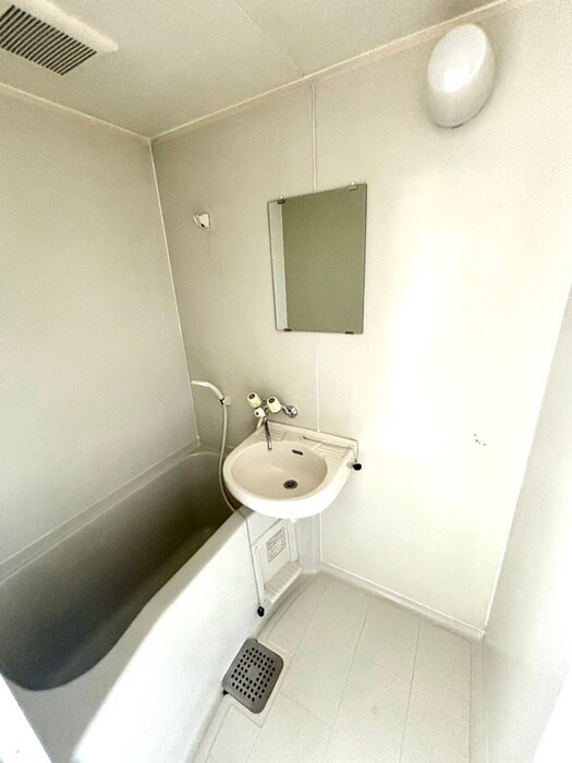 物件内観写真12　(バス／シャワールーム等)