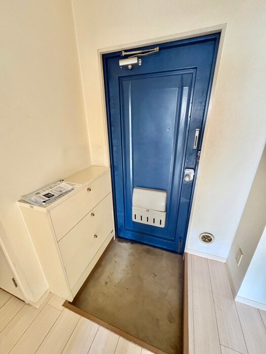 物件内観写真10　(玄関)