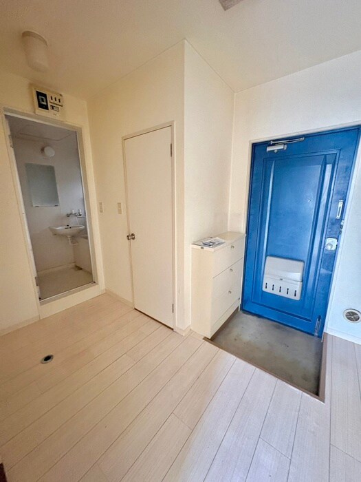 物件内観写真15　(廊下)