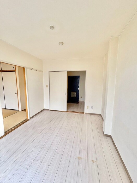 物件内観写真16　(内観写真)