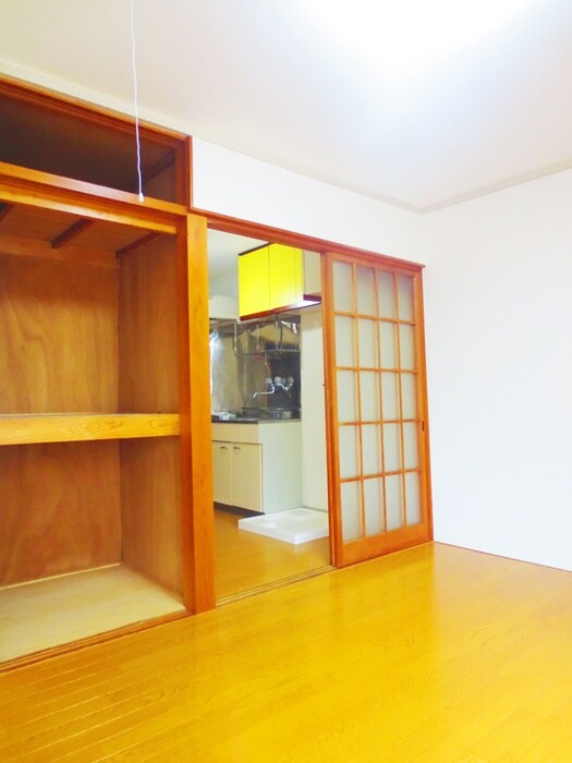 物件内観写真11　(居室)