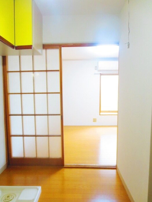 物件内観写真13　(居室)