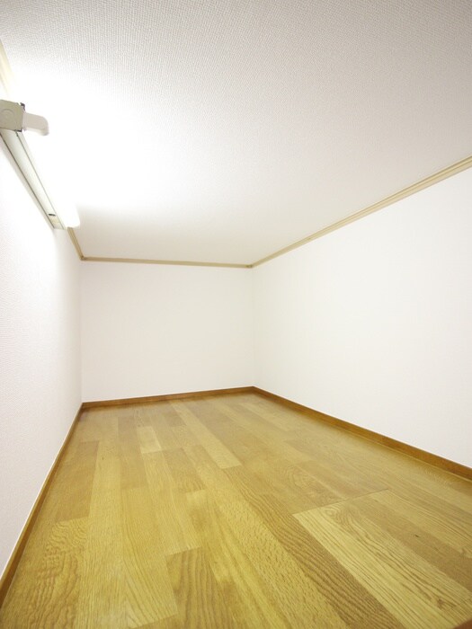 物件内観写真11　(ロフト)