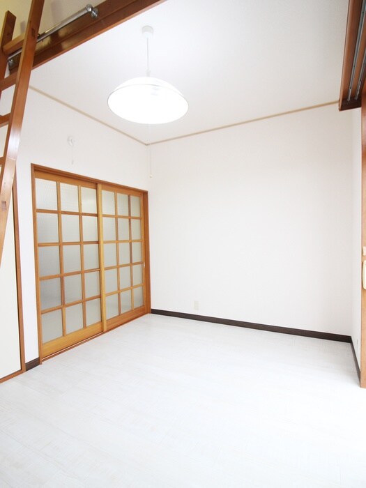 物件内観写真18　(居室)