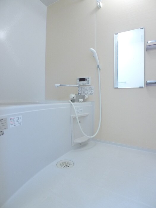 物件内観写真13　(バス／シャワールーム等)